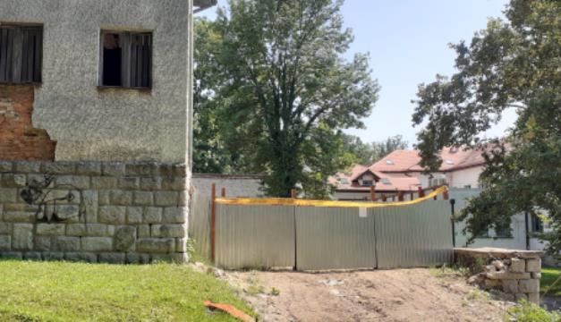 Пре четири дана затворено и градилиште рушења отвореног базена у парку Буковичке бање