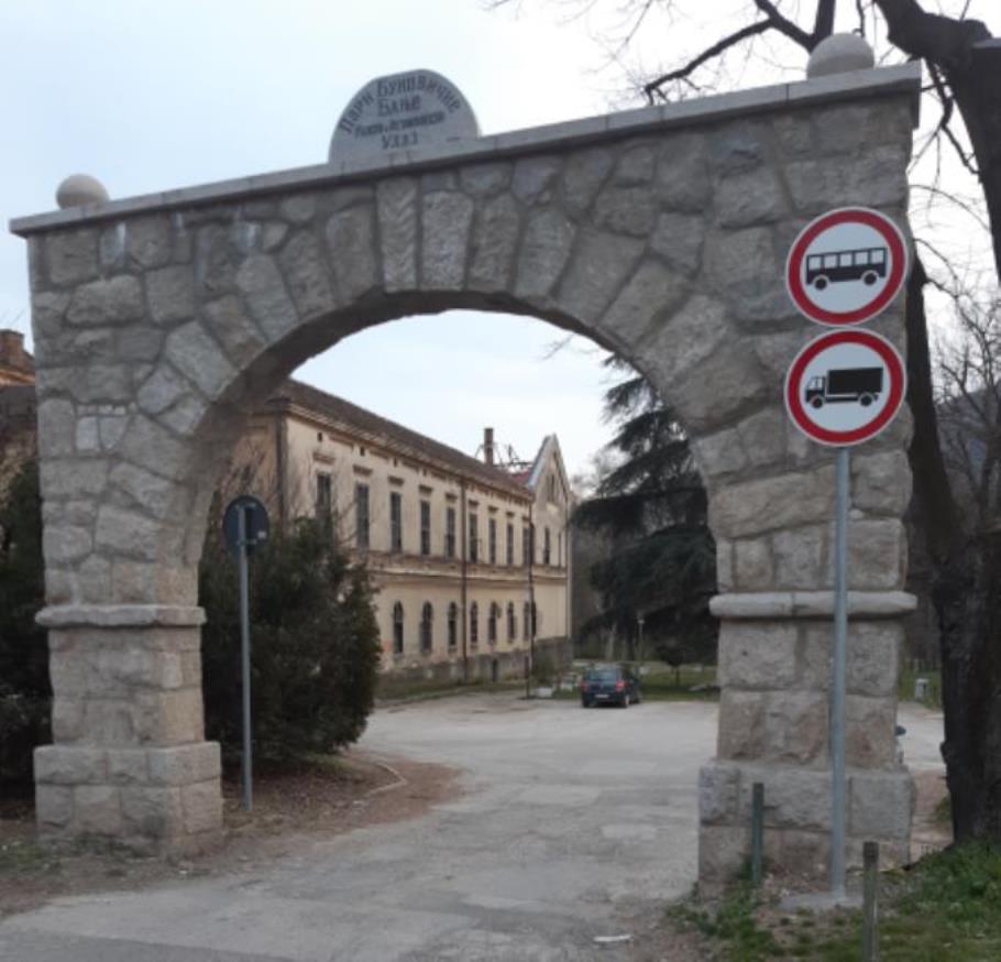 «Старо здање» и даље без дела крова, изгорелог у пожару 22. марта